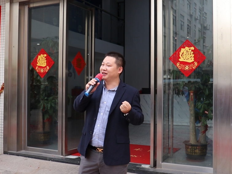 2bad2bfaac3d086a44af5a84e3398971.png 2bad2bfaac3d086a44af5a84e3398971.png